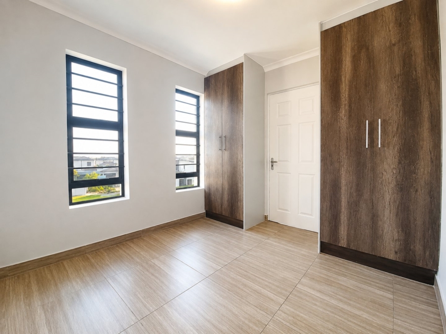 3 Bedroom Property for Sale in Parklands North Western Cape